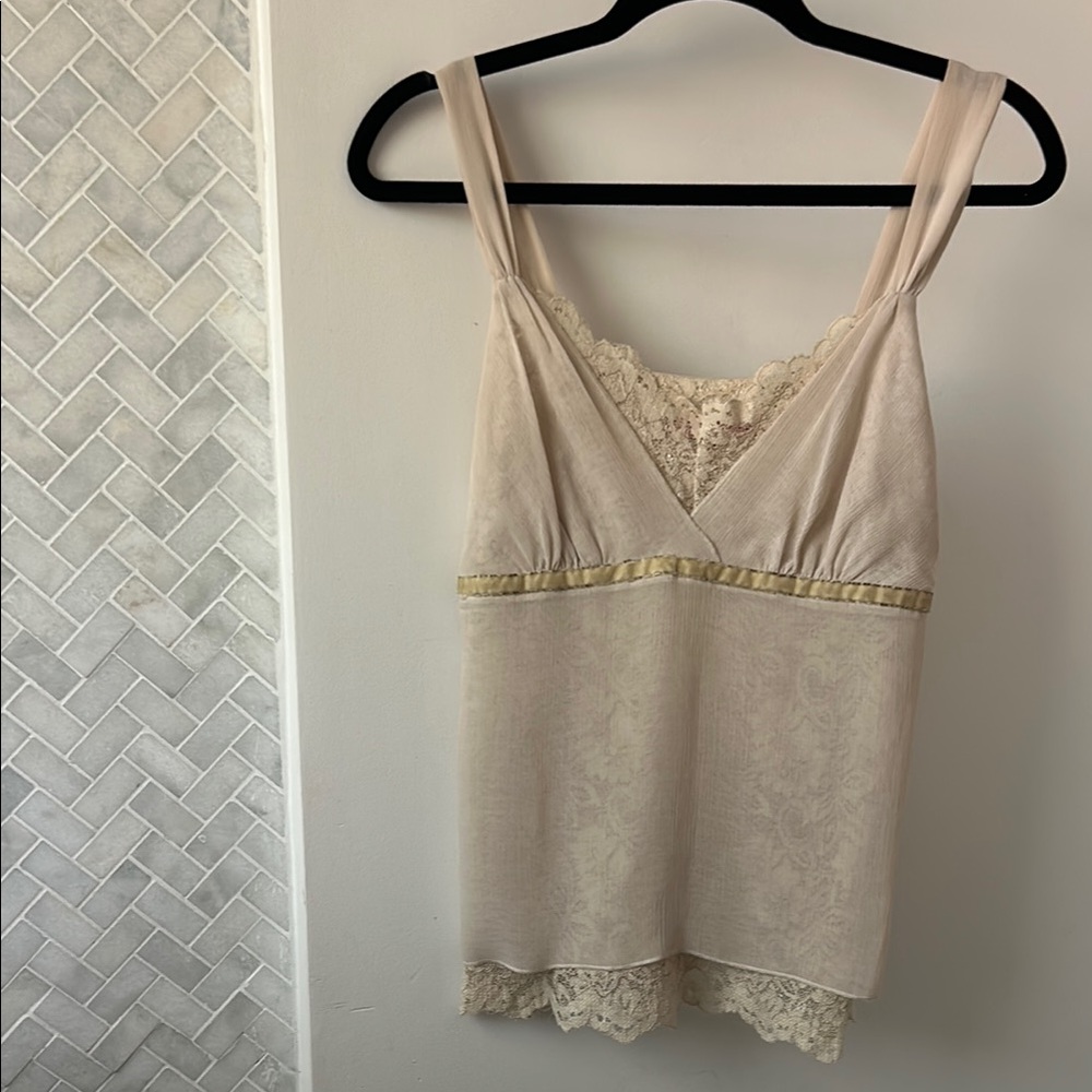 Y2K Bandolino Cream Lace and chiffon Tank Top with beaded detail